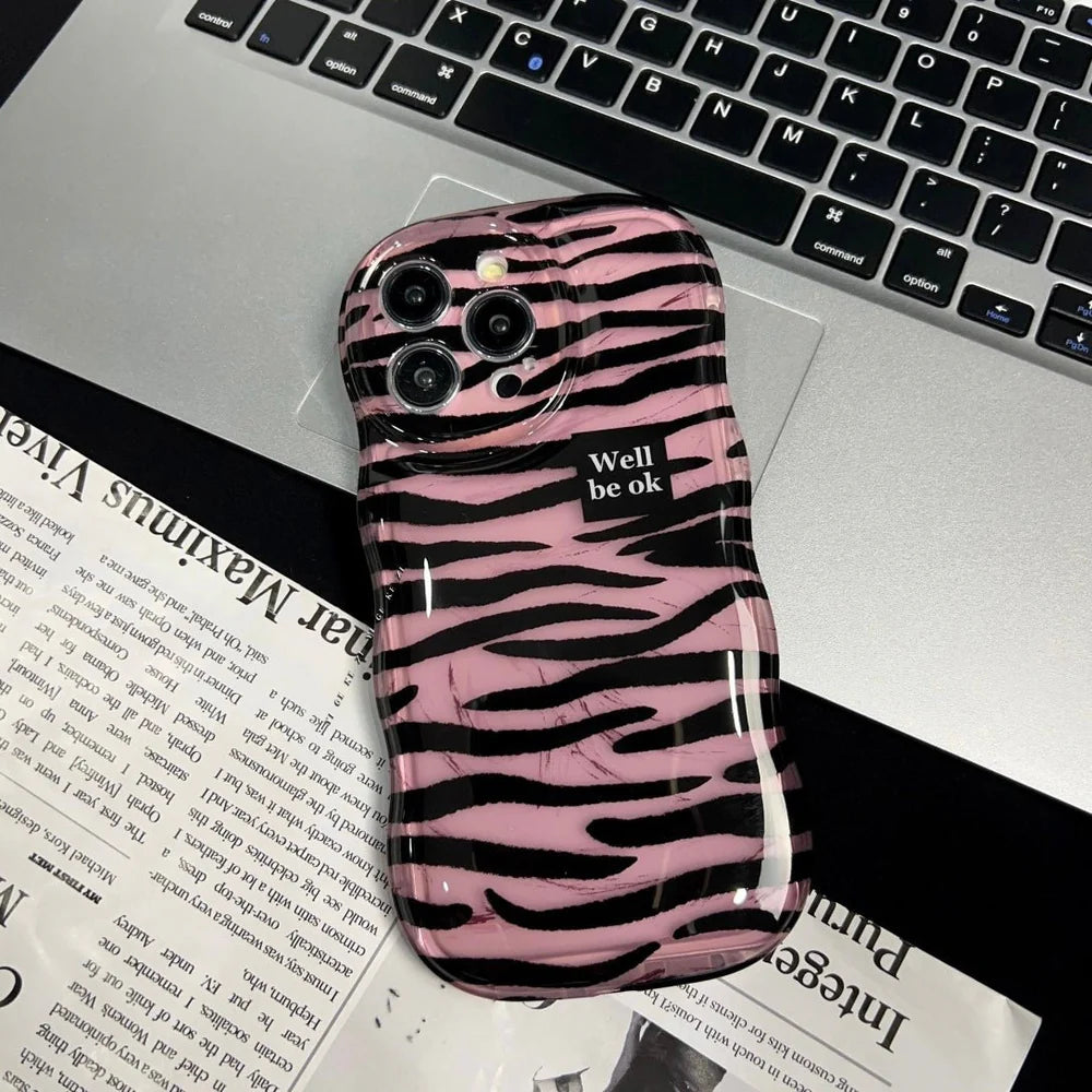 zopoxo/202501021103497754_pink-wavy-leopard-iphone-case-creamcy-903122_1000x_d1e7f9dd-a25d-4c3c-96bb-146226f090e5.webp