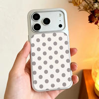 Smoky Dot Muse - Vogue