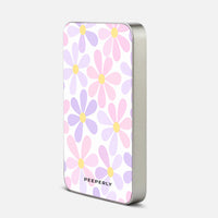 Laurel Daisy Delight - Magnetic Power Bank