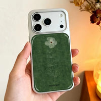 Mossy Calm Petals - Vogue
