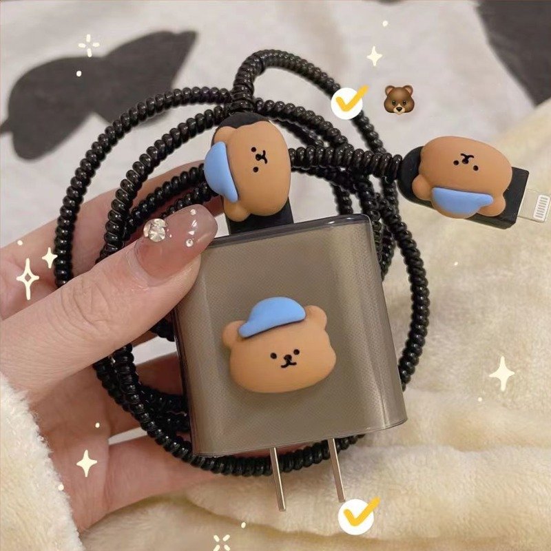 Cute Bear Wrapping Rope Cable & Charger Cover