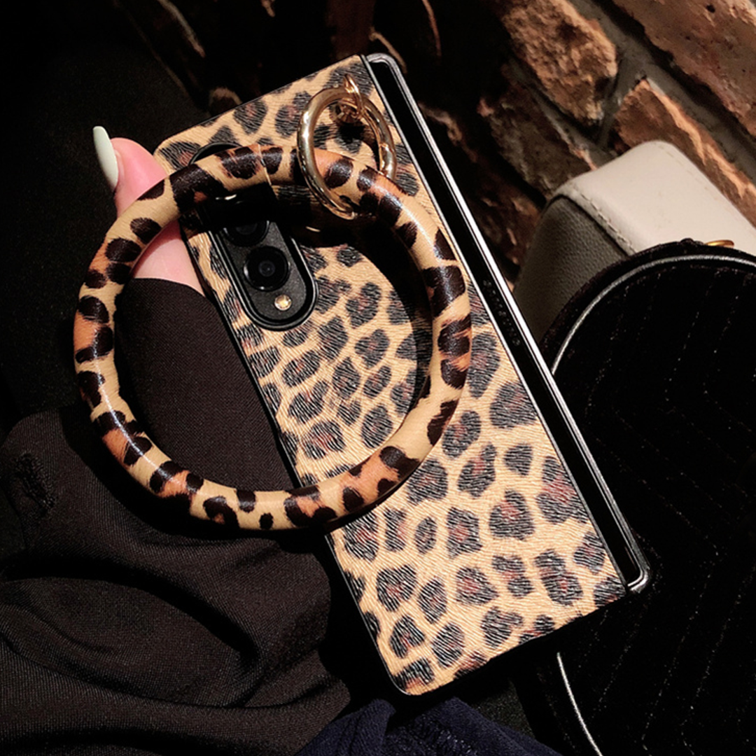 Leopard Printed Wrist Strap Bracelet Case - Samsung