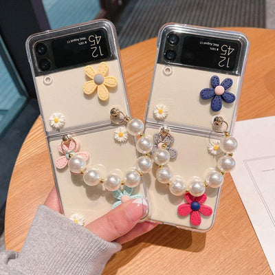 Galaxy Z Flip3 Flower Pattern Case with Pearl Bracelet